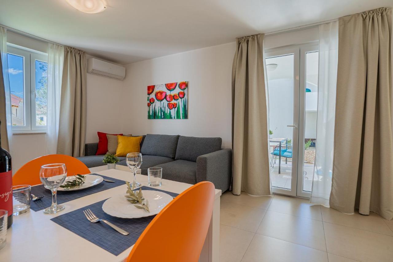 Apartments Lopari Нерезине Екстериор снимка