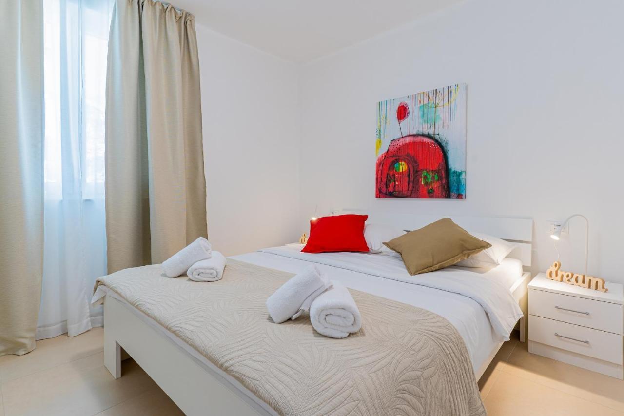 Apartments Lopari Нерезине Екстериор снимка
